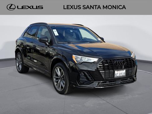 Used 2022 Audi Q3 2.0T Premium AWD/4WD image 3