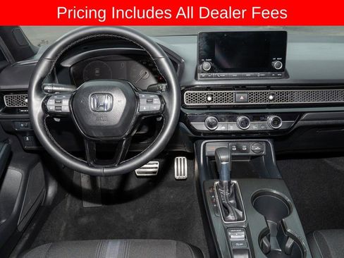 Used 2025 Honda Civic Sport image 6