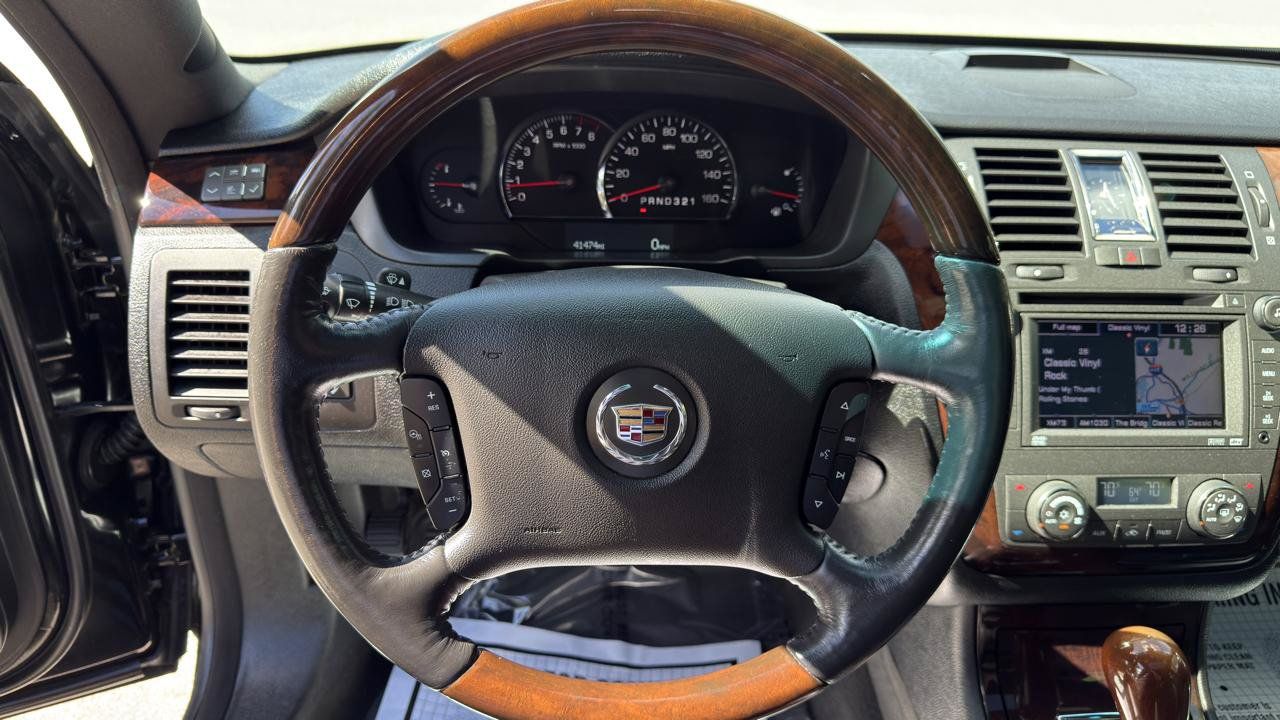 Used 2007 Cadillac DTS Performance FWD image 15