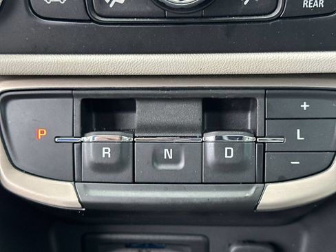 Used 2023 GMC Terrain Denali AWD/4WD image 28