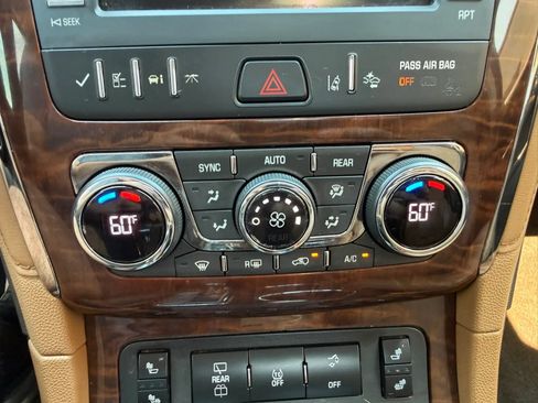 Used 2017 Buick Enclave Leather w/ Enclave Sport Touring Edition AWD/4WD image 35