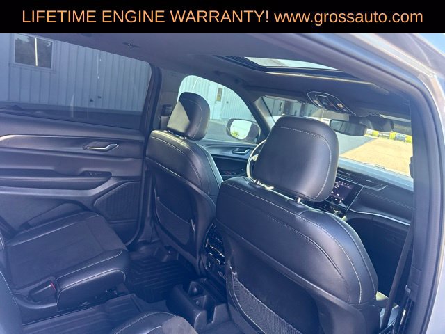 Certified 2023 Jeep Grand Cherokee L Altitude AWD/4WD image 40
