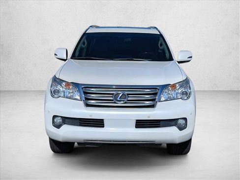 Used 2010 Lexus GX 460 image 2