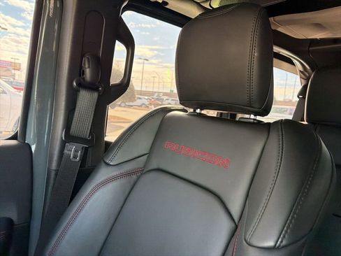 Used 2024 Jeep Wrangler Unlimited Rubicon image 15