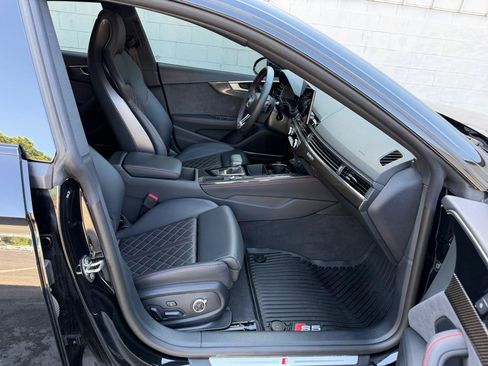 Used 2025 Audi S5 Premium Plus w/ Premium Plus Package AWD/4WD image 24