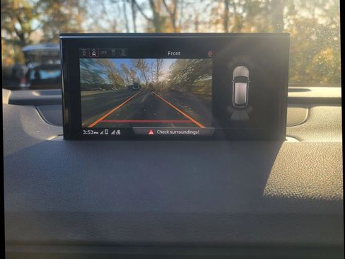 Used 2018 Audi Q7 3.0T Prestige w/ Prestige Package image 17