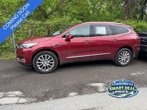 Used 2021 Buick Enclave Premium w/ Sun and Sites Package AWD/4WD image 3