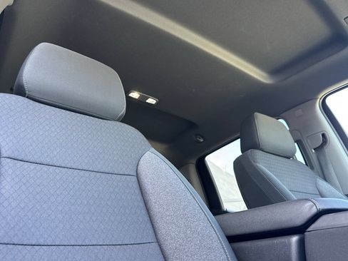 Used 2021 Chevrolet Silverado 1500 LT RWD image 17