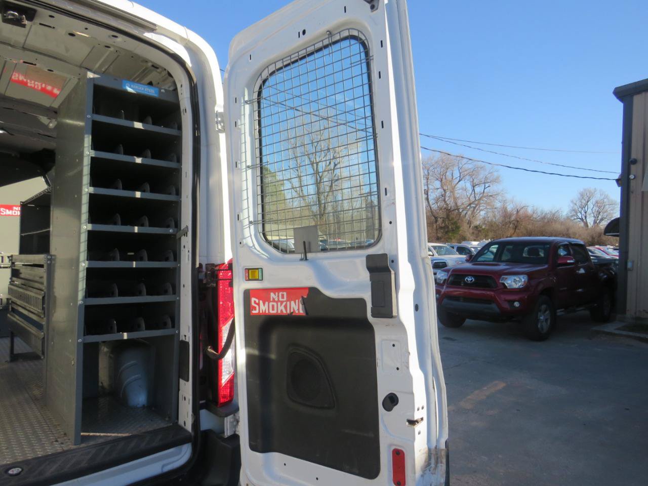 Used 2018 Ford Transit 350 148 Medium Roof RWD image 32