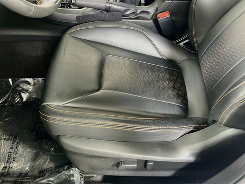 Used 2023 Subaru Crosstrek 2.5i Limited AWD/4WD image 19