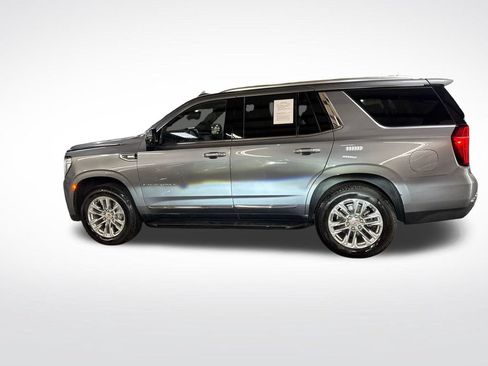 Used 2021 GMC Yukon SLT w/ SLT Luxury Package AWD/4WD image 2