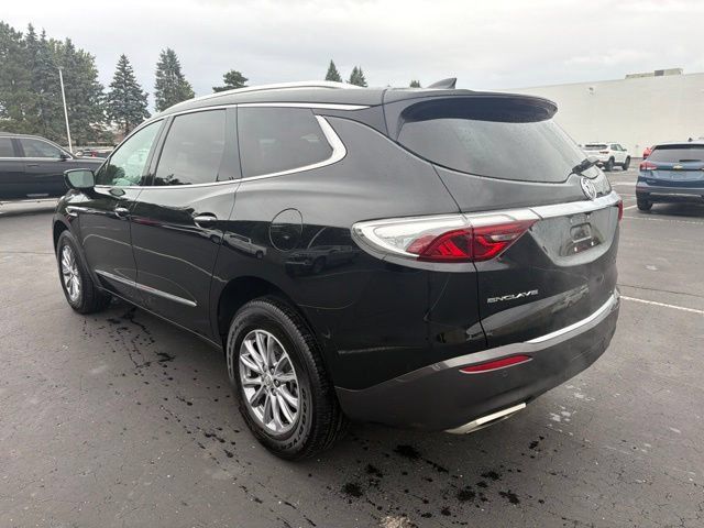 Used 2023 Buick Enclave Essence FWD image 8