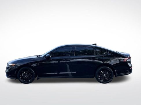 Certified 2025 Honda Accord SE image 2