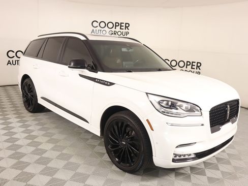Used 2022 Lincoln Aviator Reserve w/ Equipment Group 201A image 1