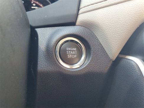 Used 2024 Toyota RAV4 XLE image 27