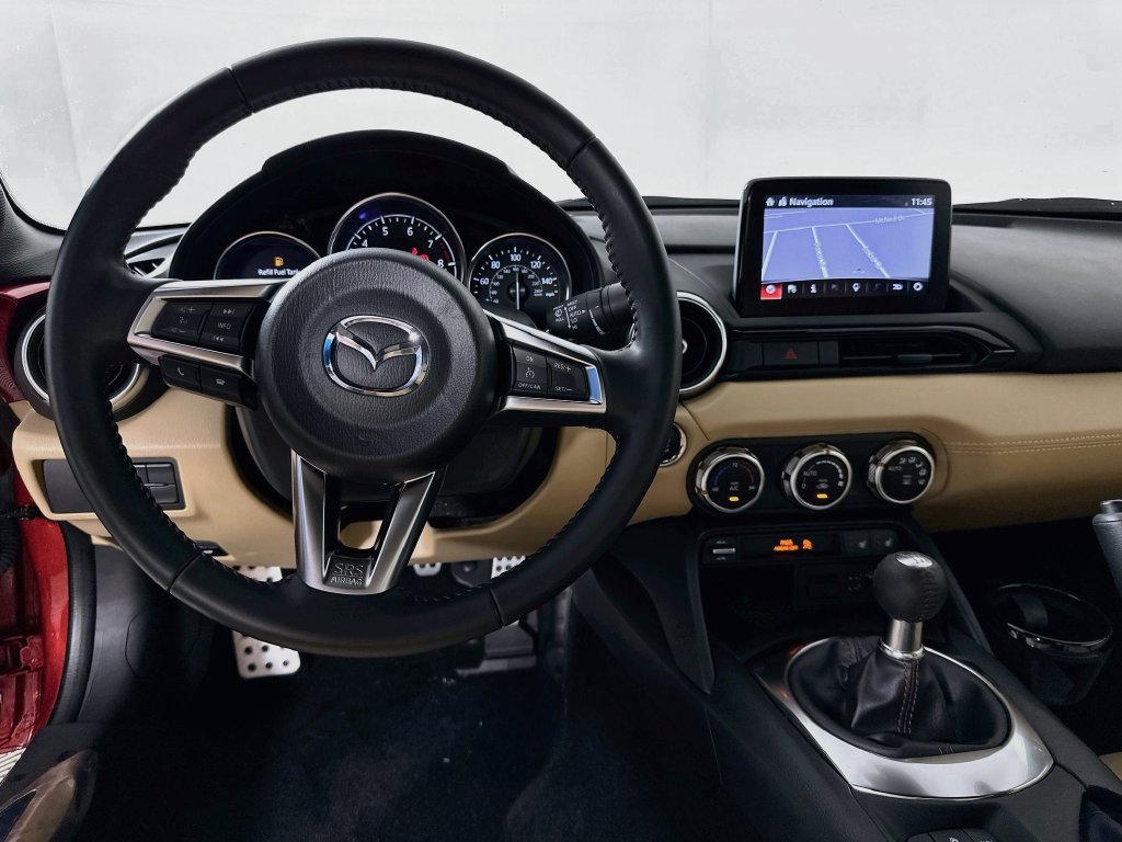 Used 2019 MAZDA MX-5 Miata RF Grand Touring w/ Appearance Package RWD image 22