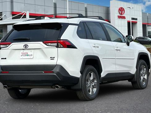 New 2025 Toyota RAV4 XLE w/ Convenience Package image 5