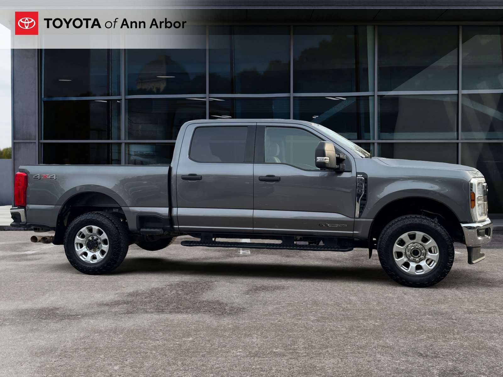Used 2024 Ford F350 XLT w/ Camper Package AWD/4WD image 10