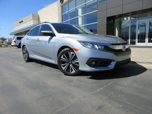Used 2016 Honda Civic EX-L image 13