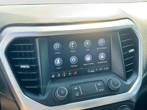 Used 2023 GMC Acadia SLT w/ Preferred Package image 14