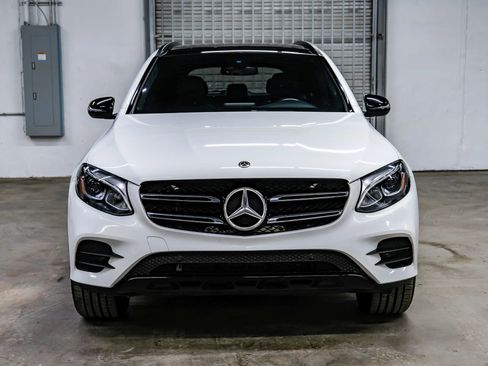 Used 2019 Mercedes-Benz GLC 300 image 6