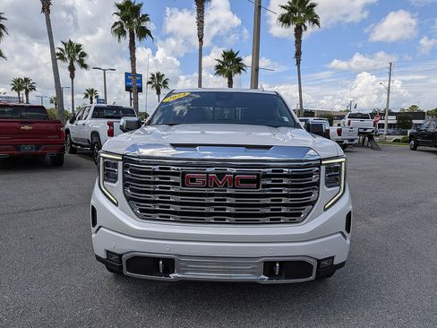 Used 2024 GMC Sierra 1500 Denali w/ Denali Reserve Package AWD/4WD image 8