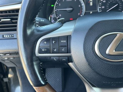 Used 2020 Lexus RX 350L FWD w/ Premium Package image 10