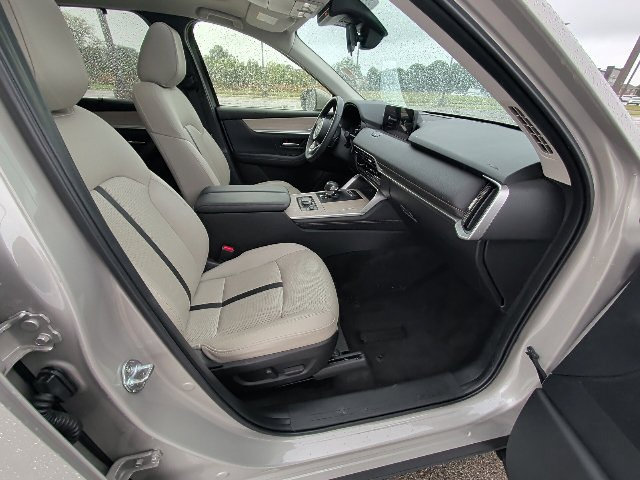 Used 2024 MAZDA CX-90 3.3 Turbo w/ Preferred Package AWD/4WD image 3