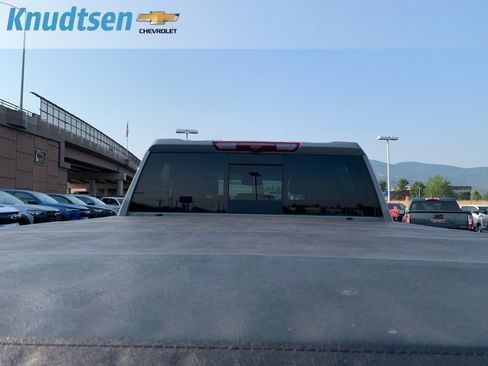 Used 2025 Chevrolet Silverado 2500 ZR2 w/ LPO, Dark Essentials Package AWD/4WD image 17