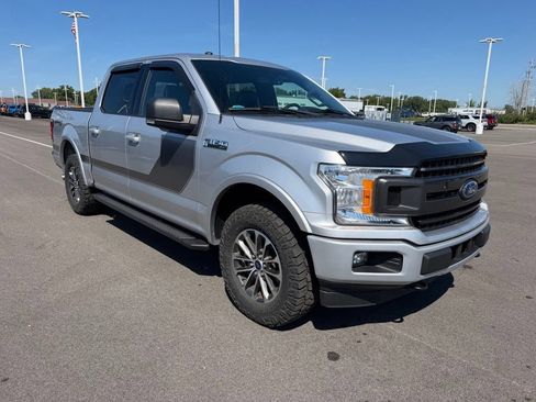 Used 2018 Ford F150 XLT w/ Equipment Group 302A Luxury AWD/4WD image 3