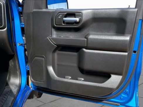 Certified 2022 Chevrolet Silverado 1500 Custom w/ LPO, Dark Essentials Package AWD/4WD image 23
