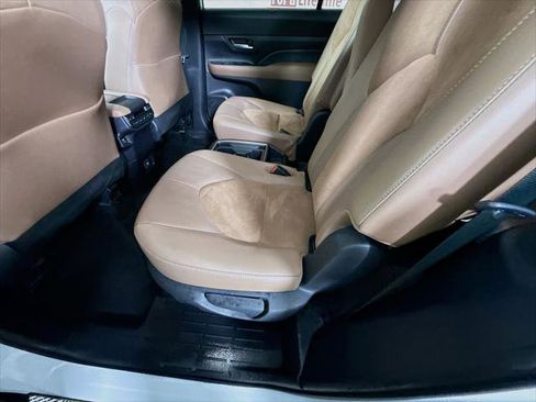 Certified 2024 Toyota Grand Highlander AWD Hybrid image 29