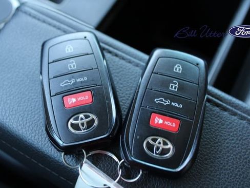 Used 2023 Toyota Tundra Limited w/ TRD Off-Road Package image 27