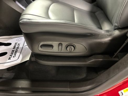 Used 2023 Buick Enclave Essence w/ Experience Buick Package image 13