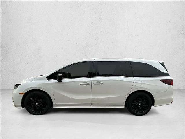 Used 2024 Honda Odyssey Sport image 10