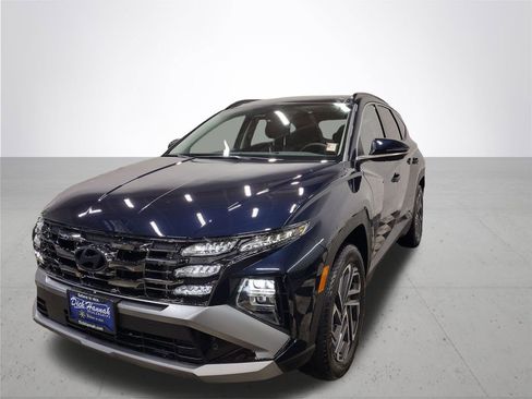 New 2026 Hyundai Tucson Limited AWD/4WD image 2