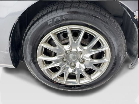 Used 2011 Toyota Corolla LE FWD image 7