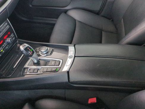 Used 2011 BMW 535i xDrive AWD/4WD image 32