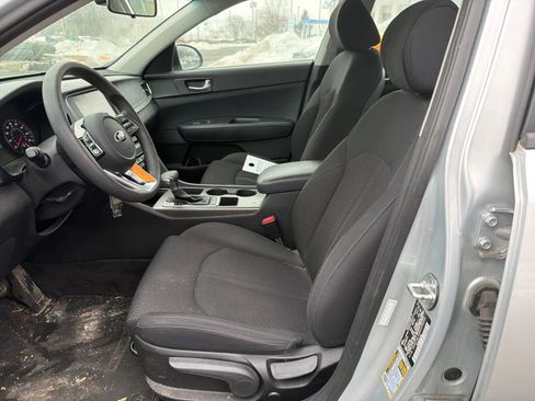 Used 2019 Kia Optima LX image 11
