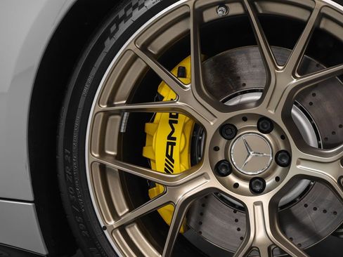 Used 2025 Mercedes-Benz AMG GT 63 image 13