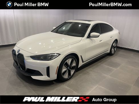 Used 2024 BMW i4 eDrive35 w/ Convenience Package RWD image 1