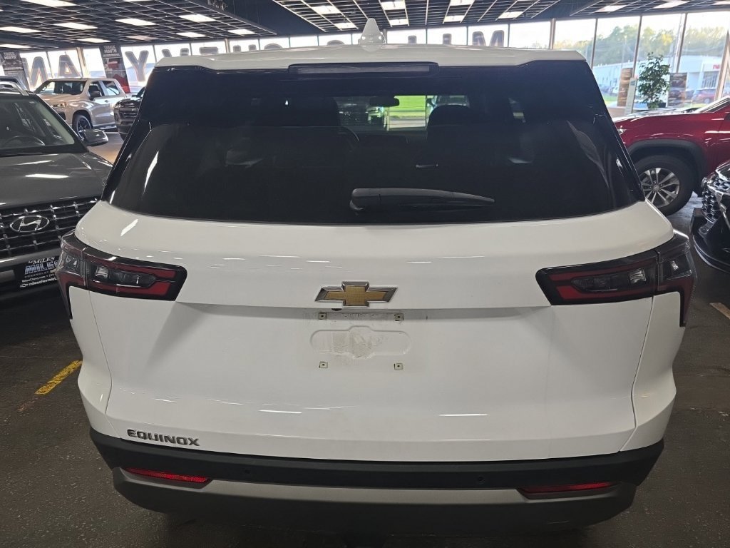 Certified 2025 Chevrolet Equinox LT FWD image 3