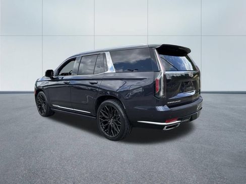 Used 2022 Cadillac Escalade Premium Luxury w/ Performance Package AWD/4WD image 7