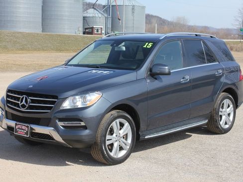Used 2015 Mercedes-Benz ML 350 4MATIC image 2