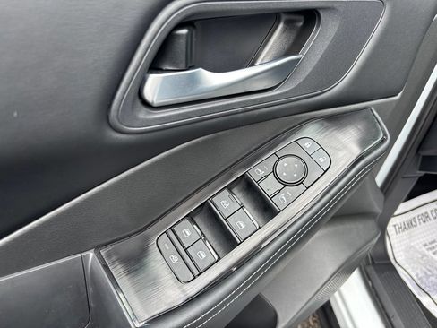 Certified 2026 Nissan Rogue SV AWD/4WD image 18