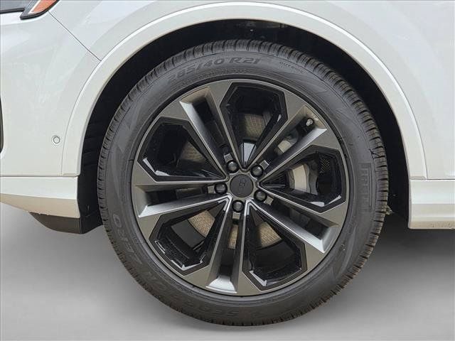 New 2026 Audi Q7 3.0T Premium Plus AWD/4WD image 9