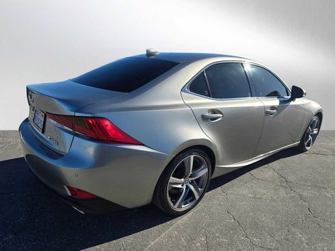 Used 2017 Lexus IS 200t image 3
