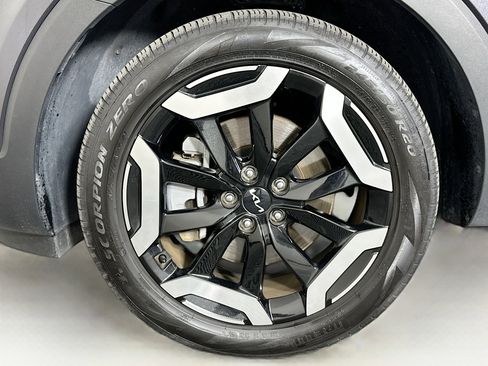 Used 2025 Kia Telluride S AWD/4WD image 11