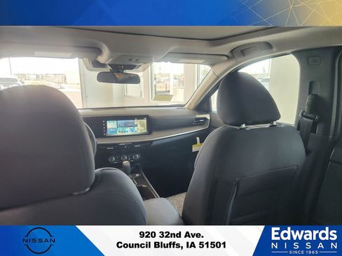 New 2025 Nissan Kicks SV w/ SV Premium Package AWD/4WD image 16