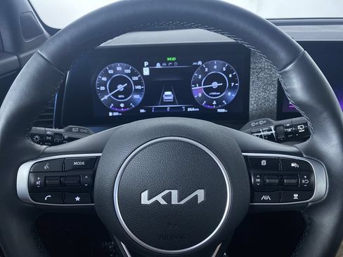 Used 2025 Kia Sportage X-Pro Prestige AWD/4WD image 3